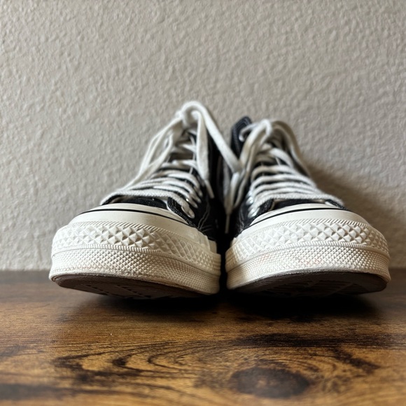 Converse Women’s 9 / Men’s 7 Unisex Black Canvas Chuck 70 High Top Sneakers Shoe - Picture 4 of 9